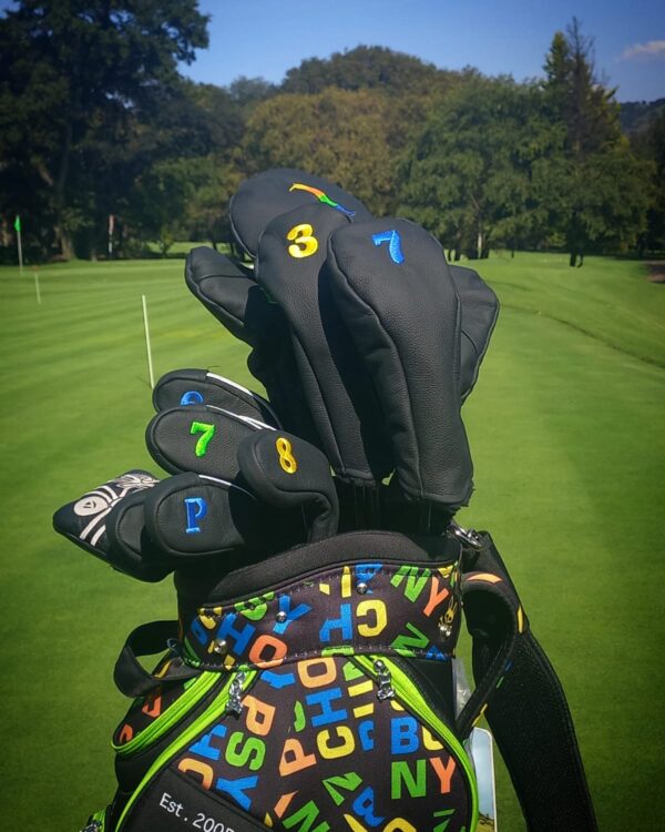 Set de fundas para palos de Golf. Temática de Psycho Bunny.